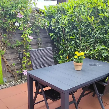 Апартаменты Fuer 2 Personen Mit Garten & Radverleih